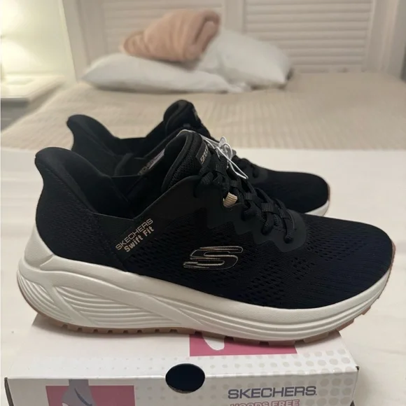 Skechers Women's Black Sneakers - Picture 4 of 5